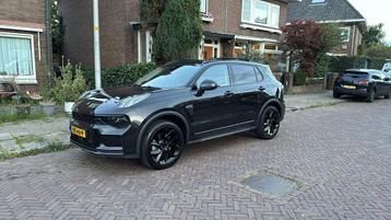 Lynk & Co wrappen chrome delete all black beschikbaar voor biedingen