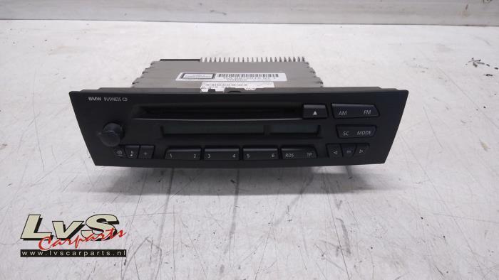 Radio CD Speler van een BMW 1-Serie, Auto-onderdelen, Elektronica en Kabels, BMW, Gebruikt, 3 maanden garantie, Ophalen of Verzenden