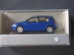 1:87 Volkswagen VW Golf 5 blauw metallic Wiking in OVP € 10, Verzenden, Zo goed als nieuw, Auto, Wiking