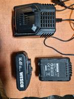 2x Wesco Accu's + Oplader, Ophalen of Verzenden, Gebruikt