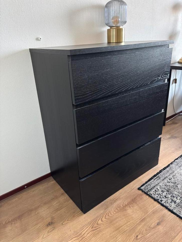 MALM kast IKEA - zwart, Huis en Inrichting, Kasten | Kledingkasten, Zo goed als nieuw, 100 tot 150 cm, 50 tot 100 cm, 25 tot 50 cm