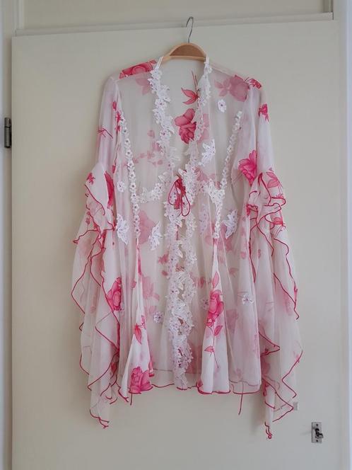 Semi-transparante kimono + top + korte / lange broek maat 40, Kleding | Dames, Pyjama's, Zo goed als nieuw, Maat 38/40 (M), Ophalen of Verzenden