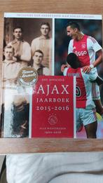 Ajax Jaarboek 2015-2016 - Officiële Editie, Boeken, Sportboeken, Ophalen of Verzenden, Zo goed als nieuw, Balsport