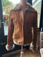 Camel suède jasje Golden Leaf maat 38 met bont, Ophalen of Verzenden, Gedragen, Maat 38/40 (M), Bruin