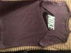 Nike t shirt paars voor jongens, Verzenden, Gebruikt