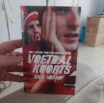 Voetbalkoorts, Ophalen of Verzenden, Gelezen