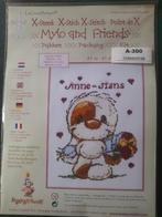 kruissteek borduur pakket Mylo with flowers - NIEUW -, Hobby en Vrije tijd, Borduren en Borduurmachines, Ophalen, Nieuw, Handborduren