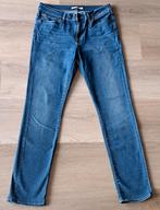 Levi's 712 slim fit spijkerbroek blauw - Maat W32 L32, Kleding | Dames, Spijkerbroeken en Jeans, Levi's, Blauw, W30 - W32 (confectie 38/40)