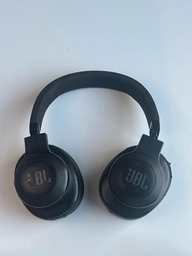 Jbl E55 BT (B84), Audio, Tv en Foto, Koptelefoons, Gebruikt, Over oor (circumaural), Overige merken, Draadloos, Bluetooth, Surround