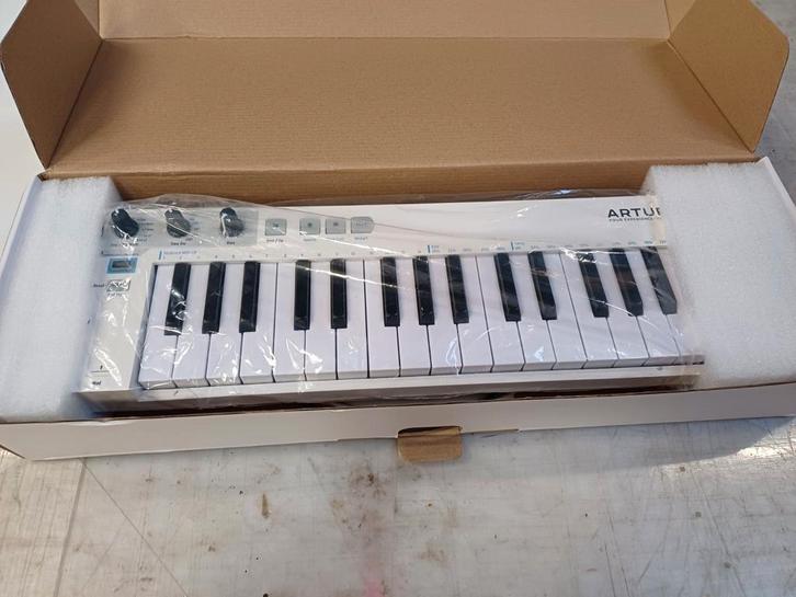 Arturia Keystep - Compacte MIDI Controller, Muziek en Instrumenten, Keyboards, Zo goed als nieuw, Overige aantallen, Overige merken