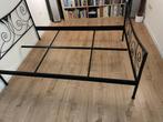 bedframe 140 x 200 cm, Huis en Inrichting, Slaapkamer | Bedden, Ophalen, Tweepersoons, 140 cm, Zo goed als nieuw