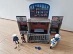 Playmobil politiebureau (koffer) met motor, Kinderen en Baby's, Speelgoed | Playmobil, Ophalen of Verzenden, Zo goed als nieuw