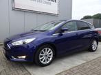 Ford Focus 1.5 AUT 180PK Titanium Edition, Camera, Zeer Comp, Zwart, 4 cilinders, Blauw, Leder en Stof