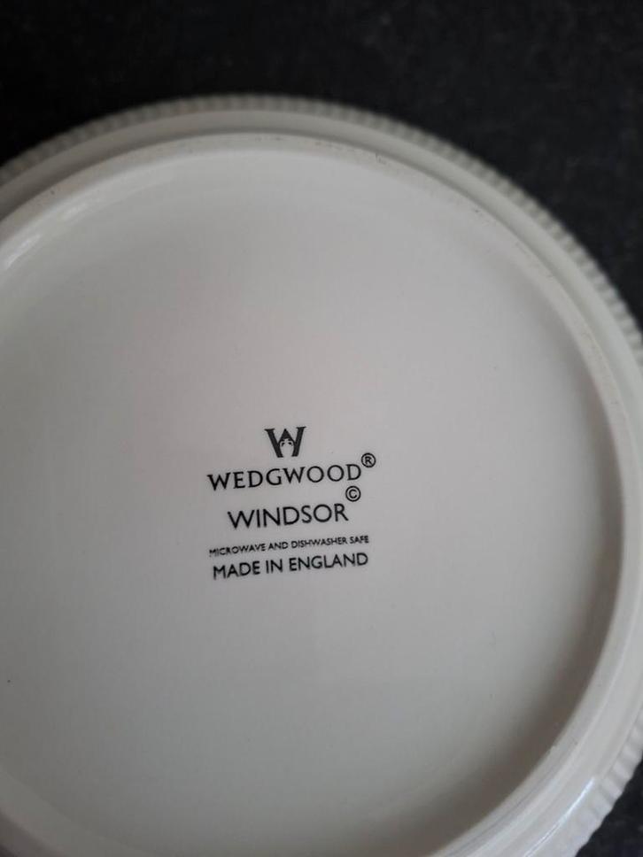 Wedgwood Windsor Schaal - Nieuwstaat, Huis en Inrichting, Keuken | Servies, Zo goed als nieuw, Schaal of Schalen, Wedgwood, Porselein