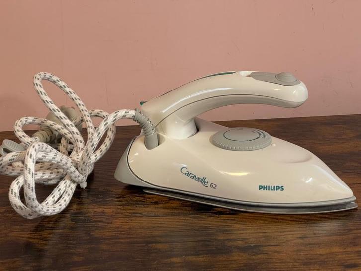 Philips Caravelle 62 reisstrijkijzer., Witgoed en Apparatuur, Strijkijzers en Strijkplanken, Zo goed als nieuw, Strijkijzer met snoer