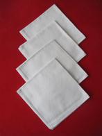 Damast servetten versiert met bloemen 32 cm bij 32 cm, Ophalen of Verzenden, Zo goed als nieuw, Rechthoek, Binnen