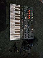 Arturia MicroFreak Synthesizer, Muziek en Instrumenten, Synthesizers, Overige aantallen, Zo goed als nieuw, Met midi-aansluiting