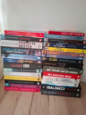 Thrillers van diverse schrijvers vanaf €1,50 per boek beschikbaar voor biedingen