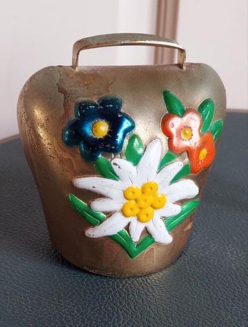 Vintage Koebel met Edelweiss en Bloemen beschikbaar voor biedingen