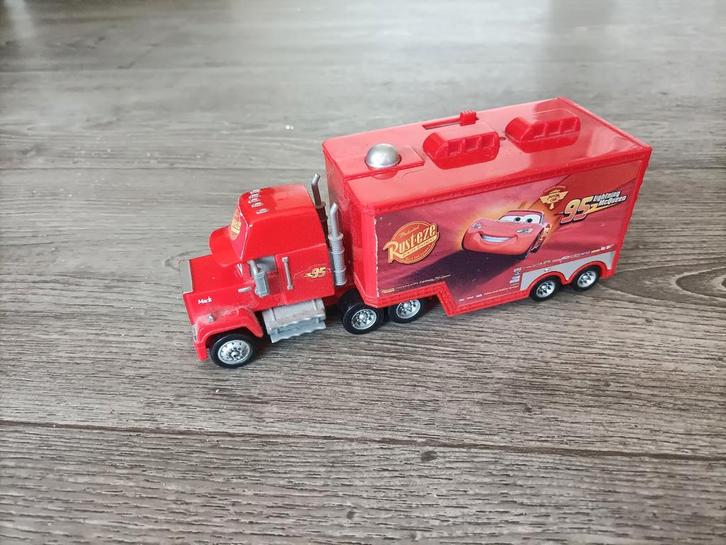🚙cars vrachtwagen: mack🚙, Kinderen en Baby's, Speelgoed | Speelgoedvoertuigen, Zo goed als nieuw, Verzenden