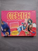Giebelen, Ophalen of Verzenden, Zo goed als nieuw