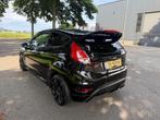 Ford Fiesta 1.6 ST2 230 pk eerste eigenaar, Voorwielaandrijving, 1063 kg, Gebruikt, Zwart