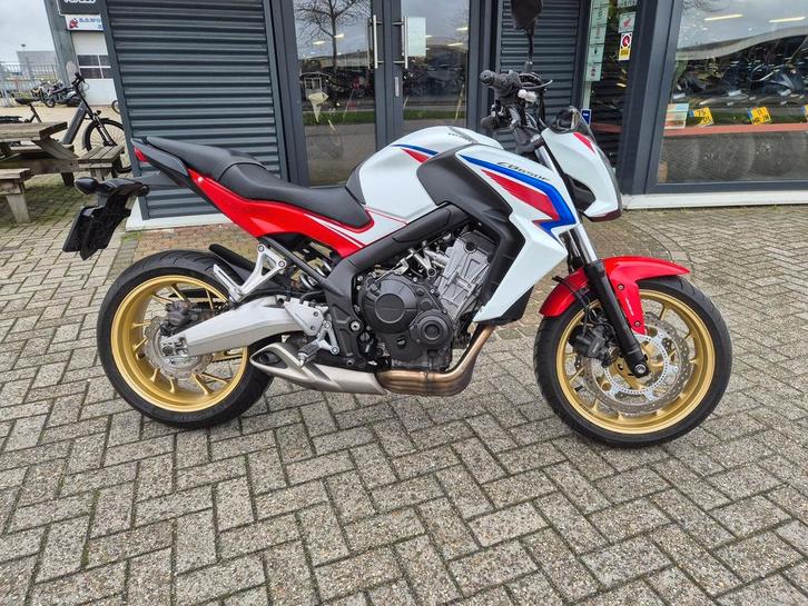 HONDA CB 650 F ABS (bj 2015), Motoren, Motoren | Honda, Bedrijf, Naked bike, meer dan 35 kW, 4 cilinders, Motorrijbewijs A