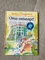 Oma Ontsnapt! - Janneke Schotveld, Ophalen of Verzenden, Zo goed als nieuw, Fictie algemeen