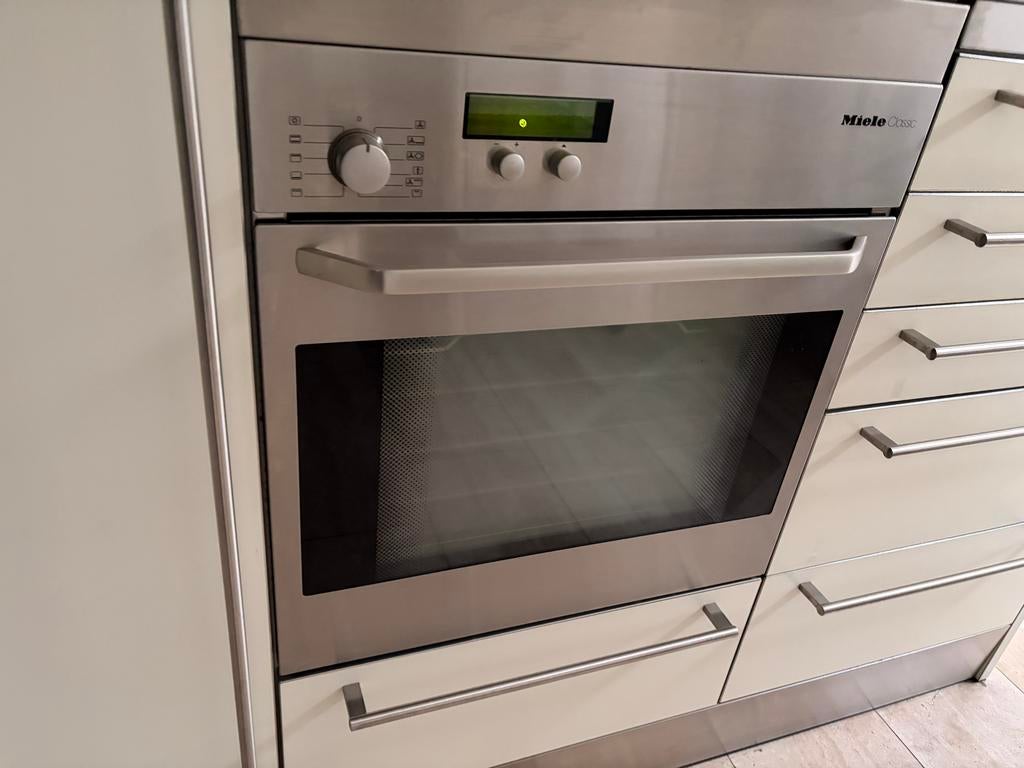 Miele Inbouw Oven H365B-KAT - Goed Onderhouden, Witgoed en Apparatuur, Ovens, Gebruikt, Oven, Hete lucht, Inbouw