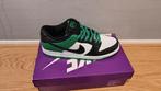 Nike SB Dunk Low classic green 42,5, Kleding | Heren, Schoenen, Ophalen, Nieuw, Overige kleuren
