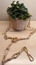 Rieten hangmand, bloempot, hoogte 14cm, diam 16cm bovenaan, Tuin en Terras, Bloempotten, Overige materialen, Rond, Binnen, Ophalen of Verzenden