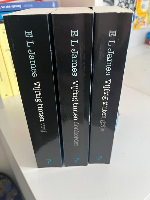 Vijftig Tinten grijs Trilogie - E.L. James, Boeken, Romans, Gelezen, Nederland, Ophalen