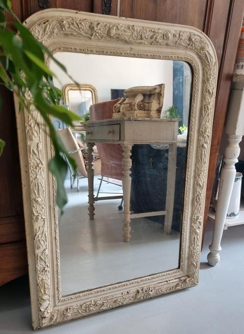 Grote Brocante Franse spiegel uit ca 1910
In oude kleur, Antiek en Kunst, Curiosa en Brocante, Ophalen