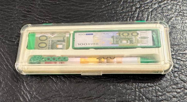 Etui numanistiek vulpotlood + gum + extra lood 100 euro, Verzamelen, Pennenverzamelingen, Zo goed als nieuw, Vulpotlood, Overige merken