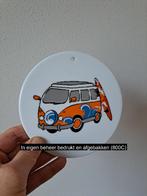 Kaasplank Volkswagen met surfplank, porselein D16xH0.5cm eo, Overige typen, Nieuw, Ophalen of Verzenden, Overige stijlen
