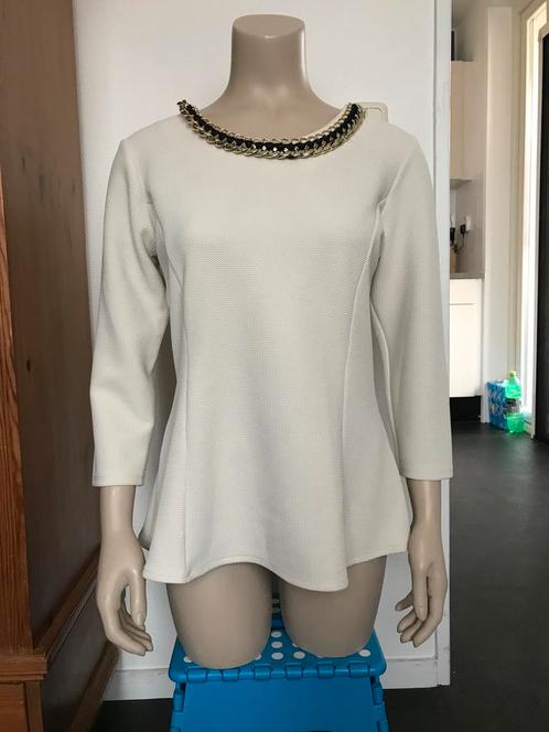 Nieuw dunne trui crème roomwit ecru ketting peplum M 38, Kleding | Dames, Truien en Vesten, Nieuw, Maat 38/40 (M), Wit, Ophalen of Verzenden