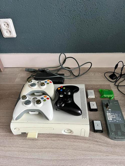 Xbox 360 + 50 games (compleet pakket), Spelcomputers en Games, Spelcomputers | Xbox 360, Gebruikt, Ophalen of Verzenden