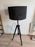Vloer lamp IKEA, Huis en Inrichting, Lampen | Vloerlampen, Ophalen of Verzenden, Zo goed als nieuw, Hout, 100 tot 150 cm