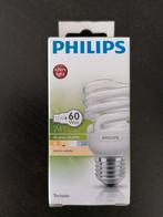 Philips tornado 60 Watt, 30 tot 60 watt, Nieuw, Spaarlamp, E27 (groot)