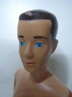 Oude Ken met donker haar.....Barbie ( Fotonr P112), Verzamelen, Poppen, Ophalen of Verzenden, Zo goed als nieuw, Fashion Doll