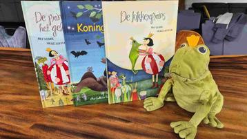 3 Sprookjesboeken met omkeerbare kikker/prins knuffel beschikbaar voor biedingen