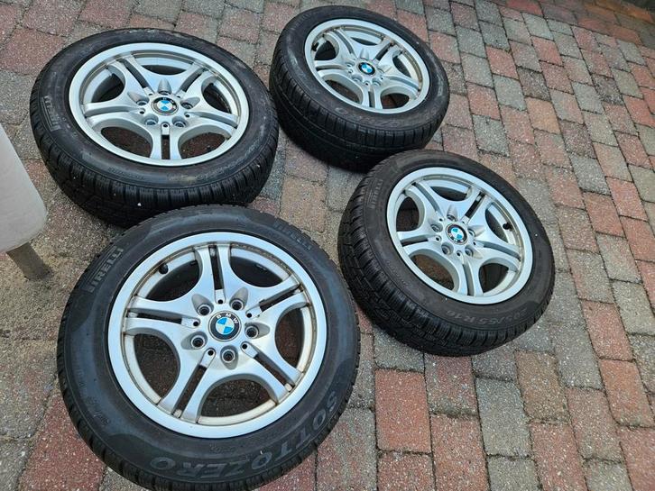 BMW lichtmetalen winterbanden Runflat 16 inch, Auto-onderdelen, Banden en Velgen, Banden en Velgen, Winterbanden, 17 inch, 225 mm