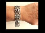 Zilveren Armband met Bijzonder Design versierd met Granaten!, Sieraden, Tassen en Uiterlijk, Antieke sieraden, Verzenden, Zilver