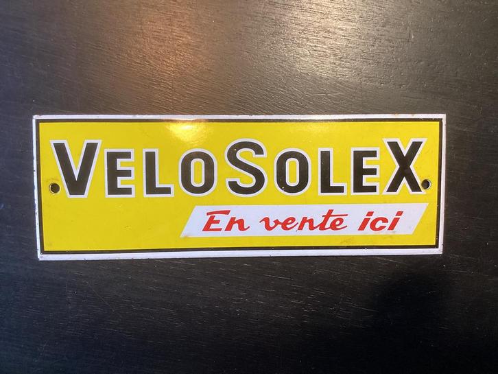 Emaille VeloSoleX. Hier te koop.Dealer schild, 2 ipv 4 gats, Verzamelen, Merken en Reclamevoorwerpen, Gebruikt, Reclamebord, Ophalen of Verzenden