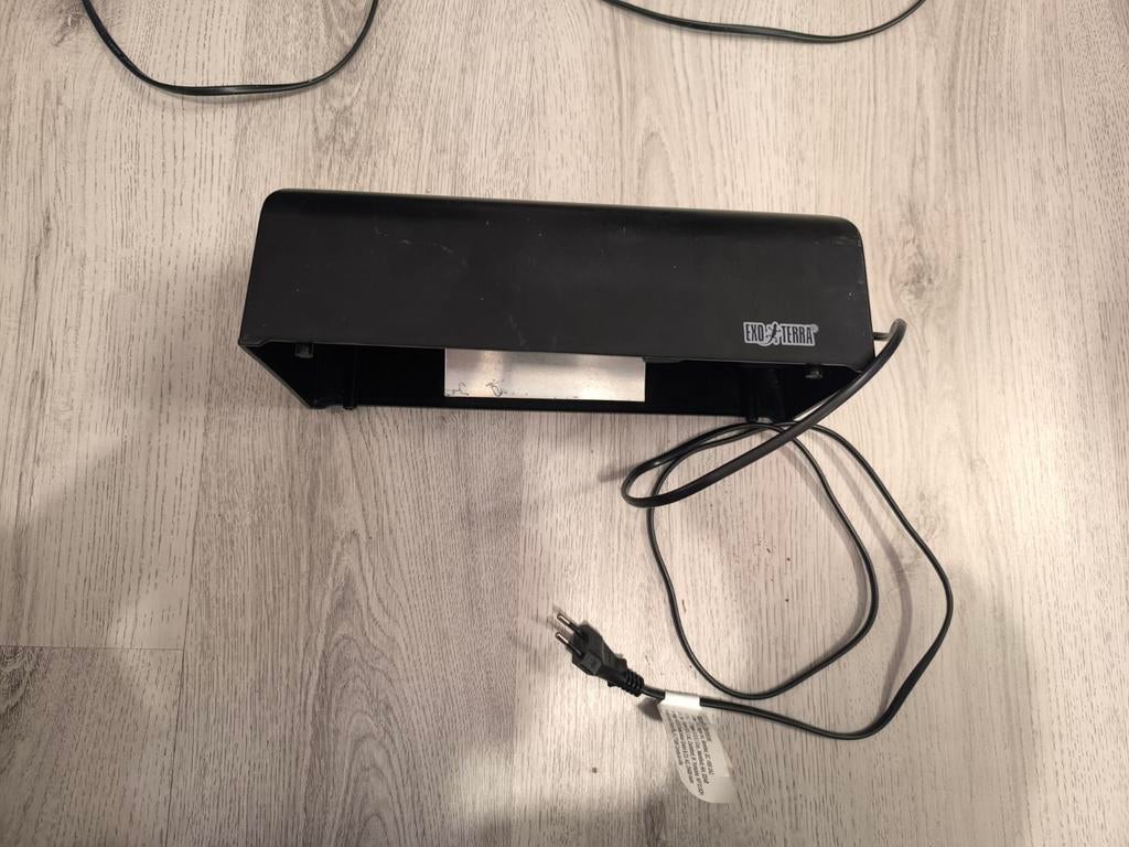 Exo terra lampen kap, Ophalen, Zo goed als nieuw