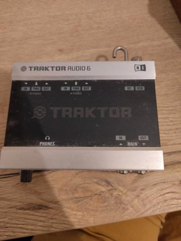 Traktor Audio 6 - Gebruikt beschikbaar voor biedingen