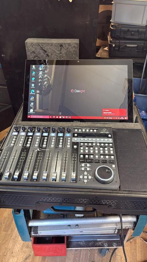 All in one pc in custom flightcase voor behringer x touch, Muziek en Instrumenten, Dj-sets en Draaitafels, Zo goed als nieuw, Behringer