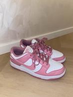 Nike dunk roze maat 39, Ophalen of Verzenden, Zo goed als nieuw, Roze, Sneakers of Gympen