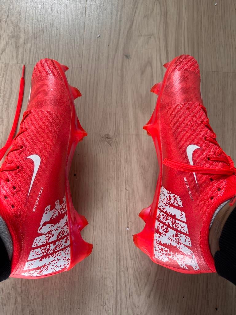 Nike Mercurial Gripknit boots- Size EUR 40.5, Maat XS of kleiner, Ophalen, Zo goed als nieuw, Schoenen