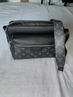 Louis Vuitton Messenger Bag, Sieraden, Tassen en Uiterlijk, Tassen | Schoudertassen, Verzenden, Nieuw, Zwart, Overige merken